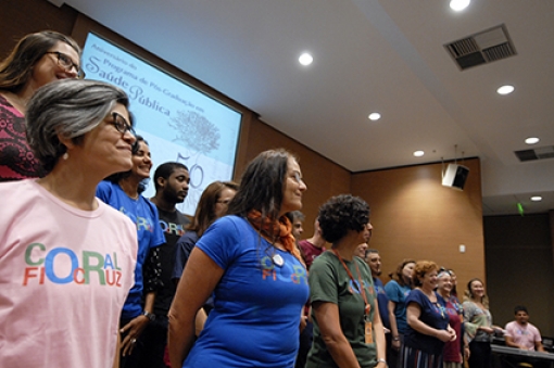50 anos pensando e fazendo a saúde pública brasileira