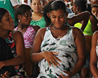 Mortalidade materna cai 55% no Brasil, aponta relatório sobre Objetivos do Milênio